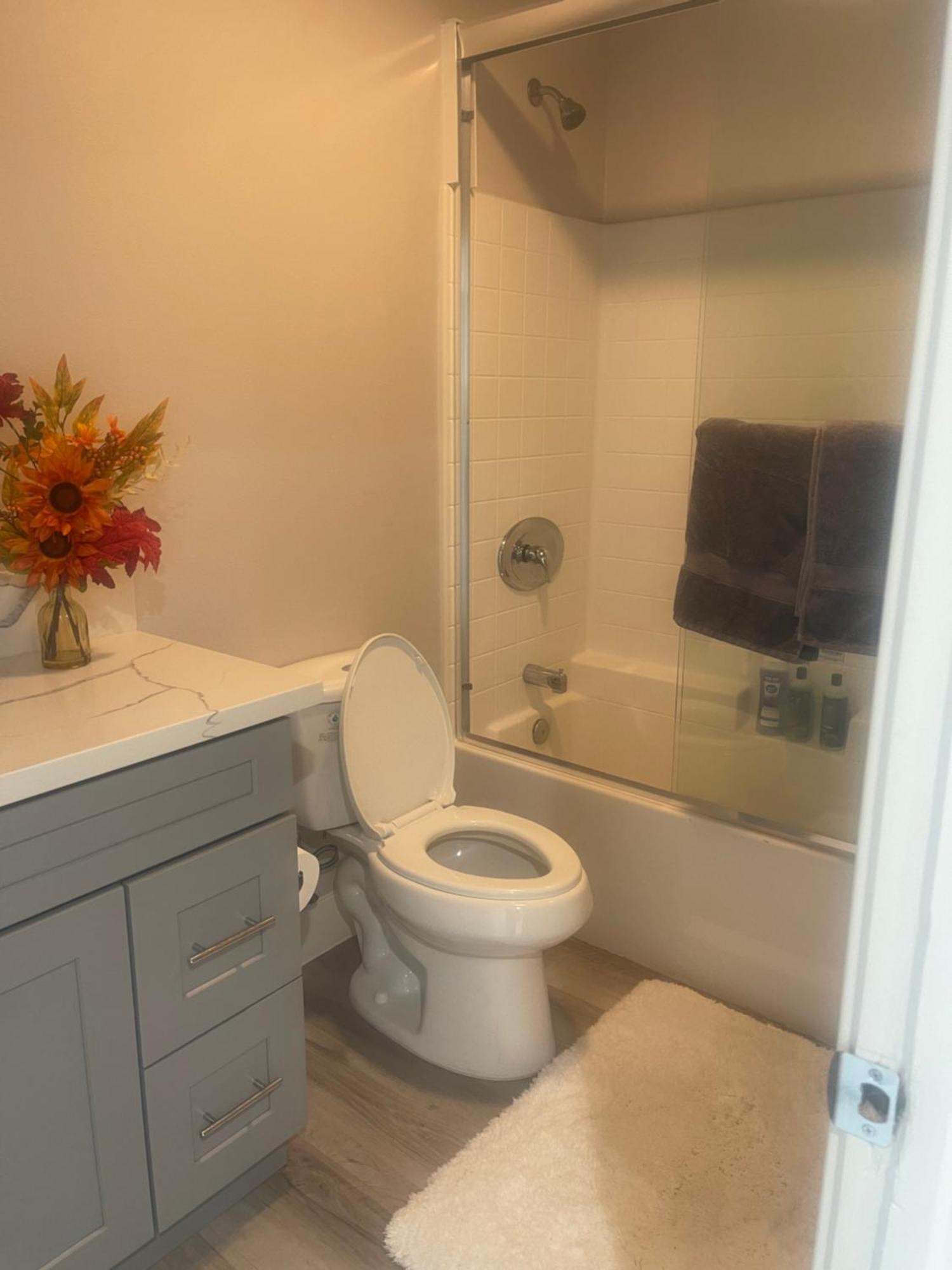 Private Room In New Appartment With Full Bath Los Angeles Eksteriør bilde